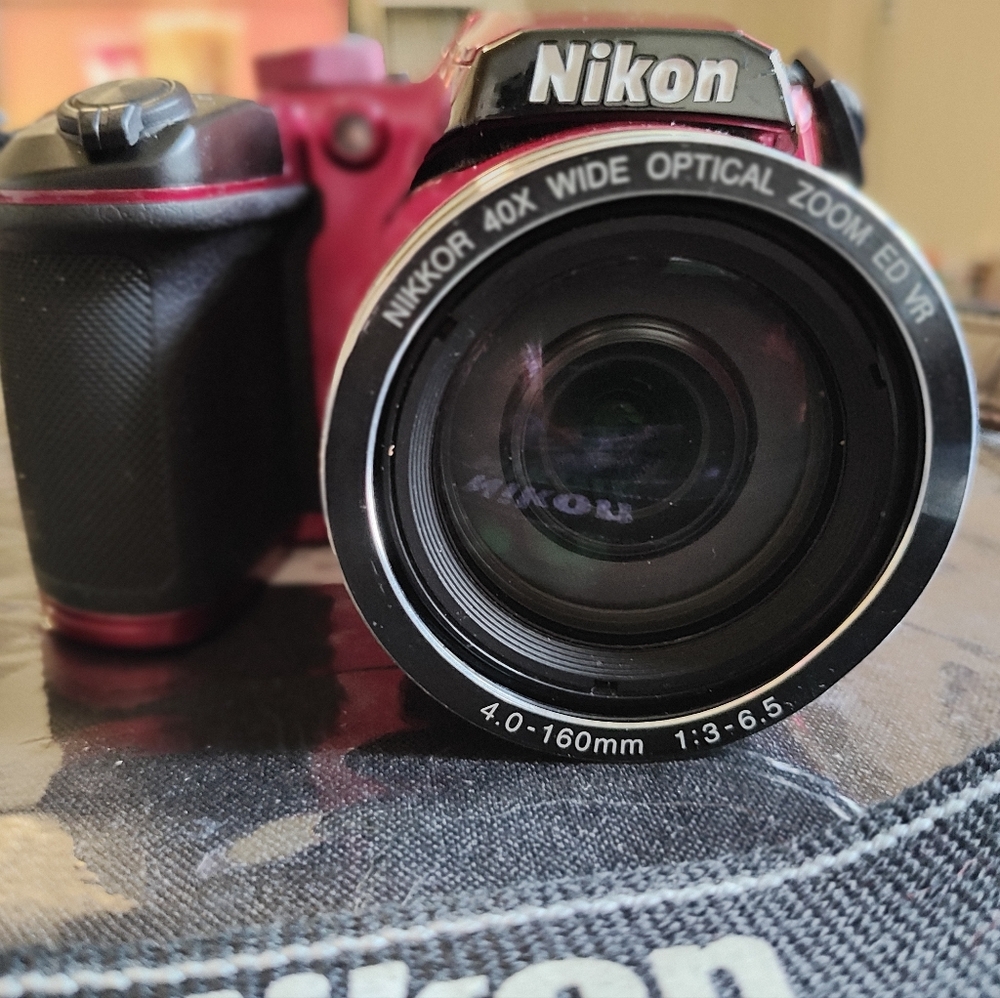 Nikon Vibrant Red Digital Camera with 40x Wide Optical Zoom - Picture 2 of 9